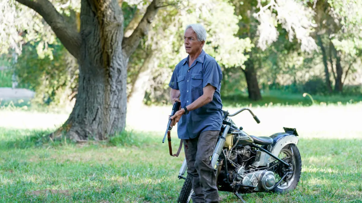 These Hollywood Stars Are Heroes In Real Life Too