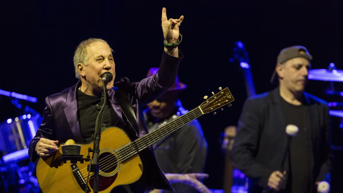 Paul Simon in 2016
