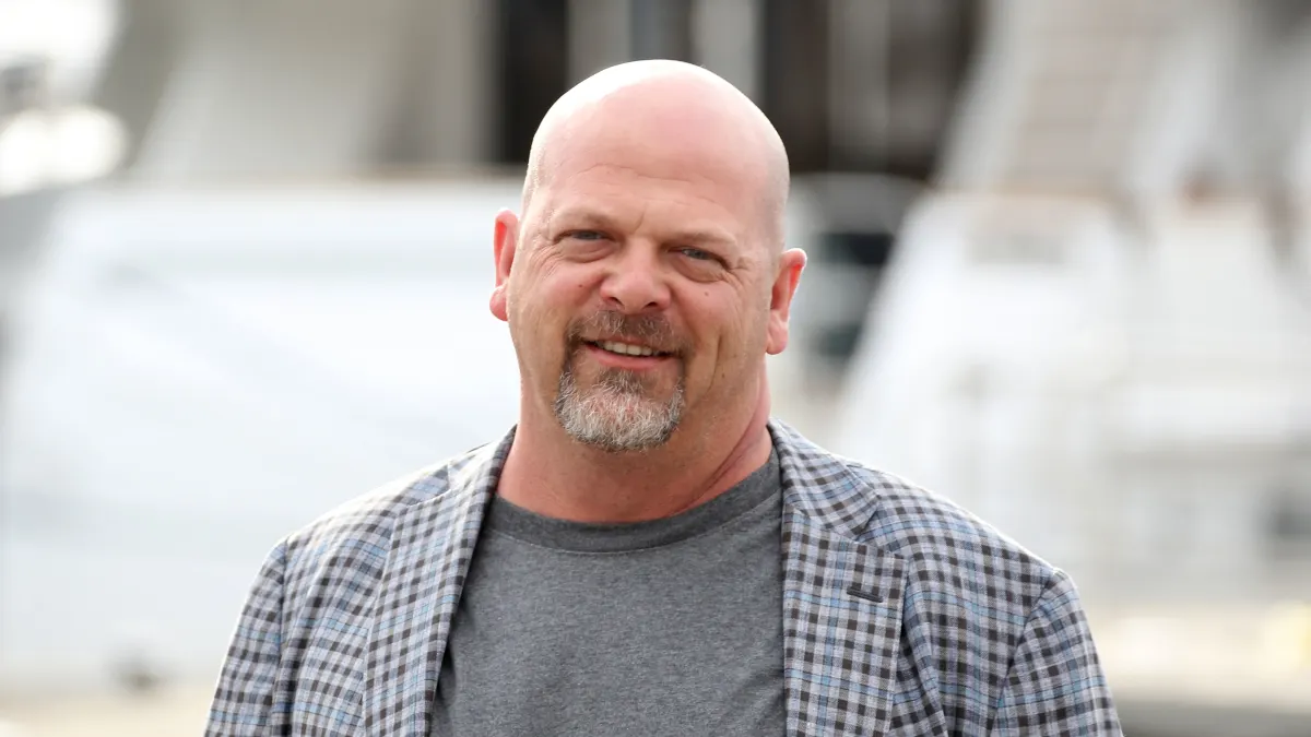 Rick Harrison from Pawn Stars – with hair! bald young photos pictures throwback old