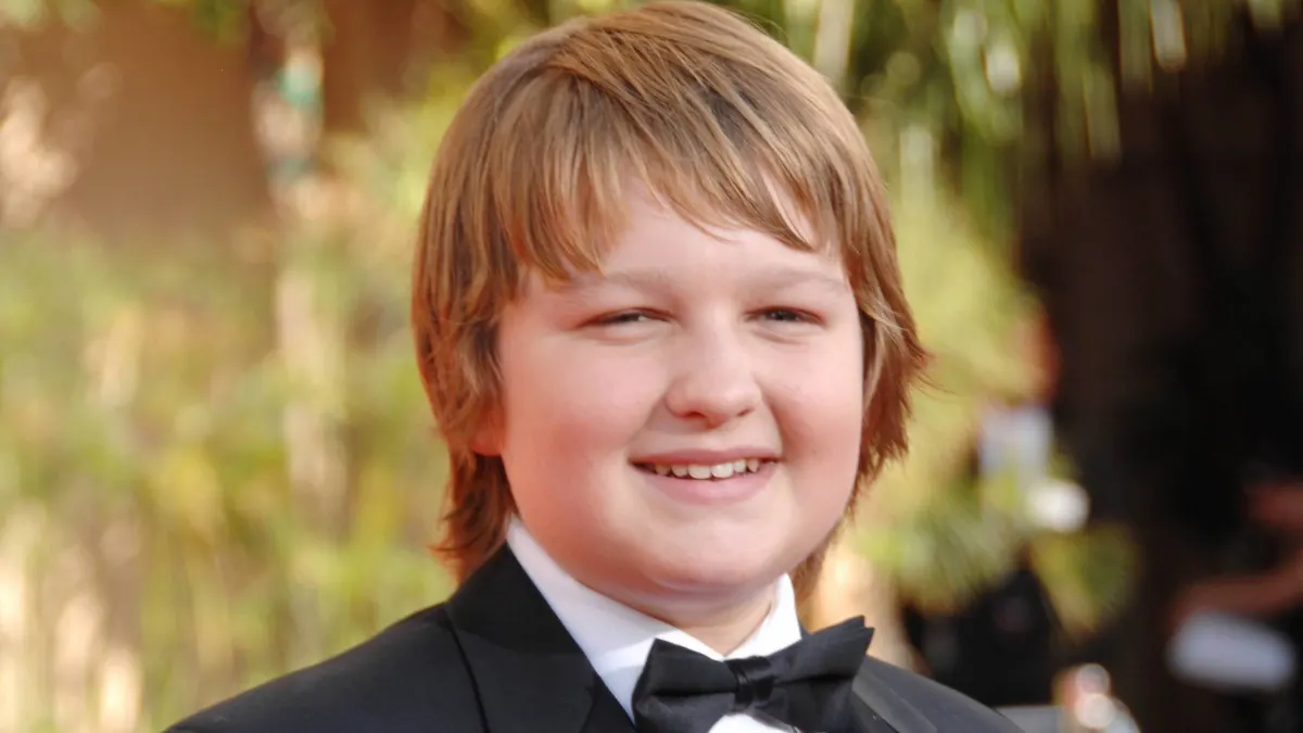 Richest Child Stars net worth wealthiest young actors today 2021 now Demi Lovato