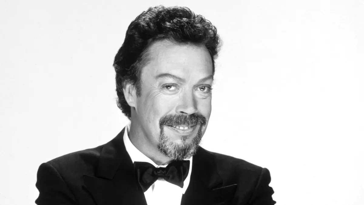 Tim Curry