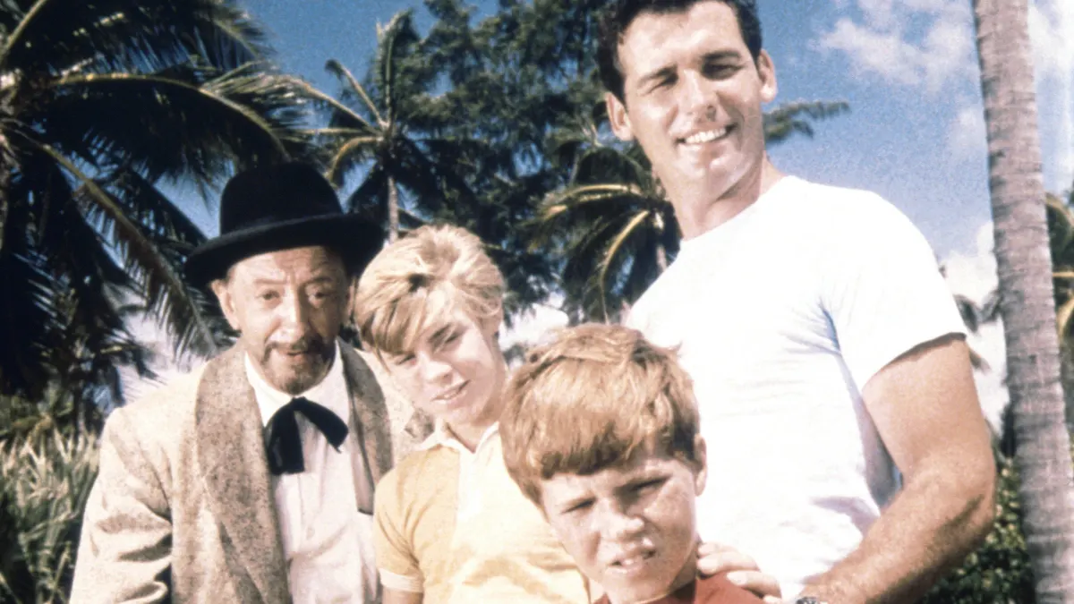 'Flipper': This Is The Cast Now