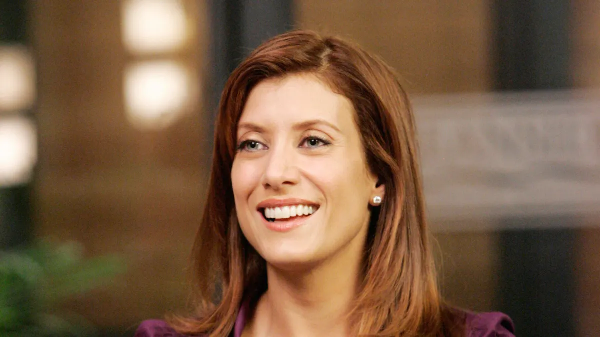 Kate Walsh in 'Private Practice