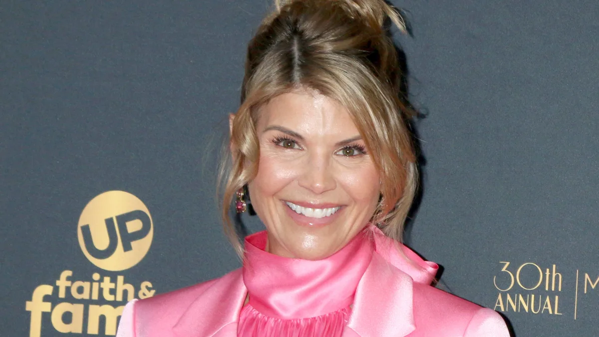 February 10, 2023, Los Angeles, CA, USA: LOS ANGELES - FEB 10: Lori Loughlin at the 30th Movieguide Awards at the Avalon
