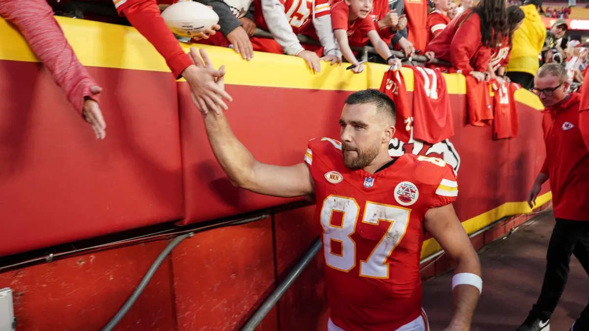 NFL, Fútbol Americano Herren, USA Los Angeles Chargers at Kansas City Chiefs Oct 22, 2023; Kansas City, Missouri, USA;