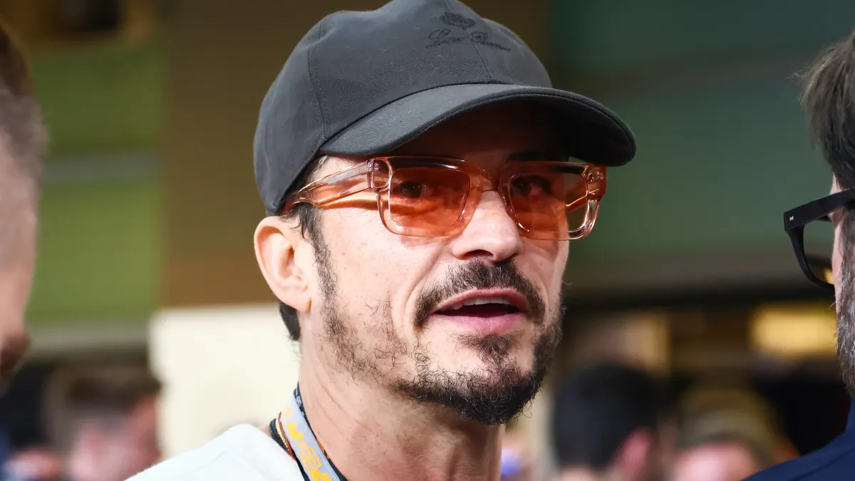 November 26, 2023, Abu Dhabi, United Arab Emirates: Orlando Bloom is seen during Formula 1 Abu Dhabi Grand Prix at Yas M