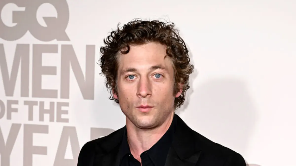Jeremy Allen White