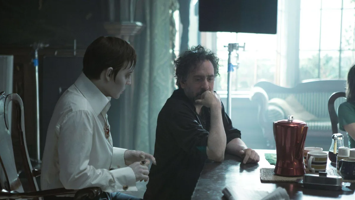 Dark Shadows (2012) - filmstill JOHNNY DEPP & director TIM BURTON on the set of Dark Shadows (2012) EDITORIAL USE ONLY C