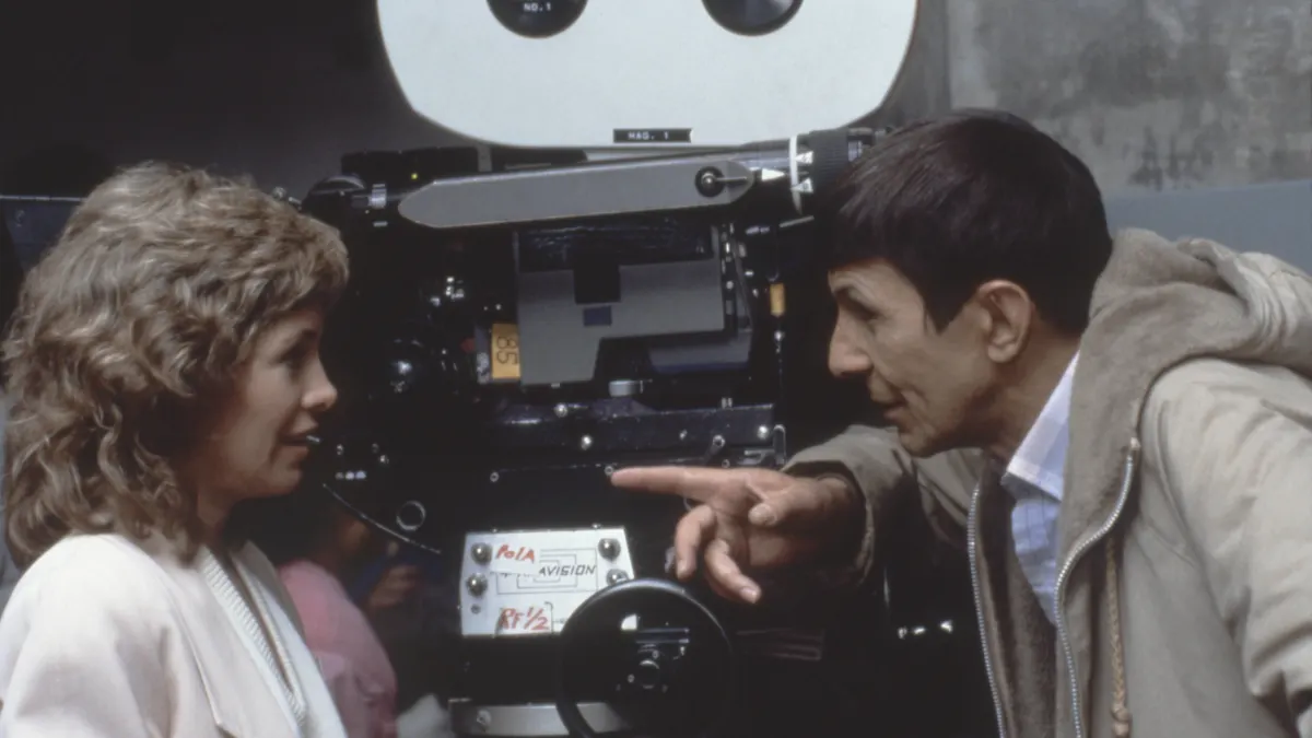 Leonard Nimoy directing 'Star Trek IV: The Voyage Home'