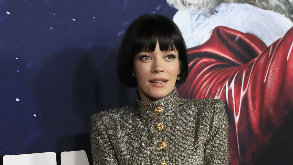 USA - Violent Night Premiere - Los Angeles LOS ANGELES - NOV 29: Lily Allen at the Violent Night Premiere at the TCL Chi