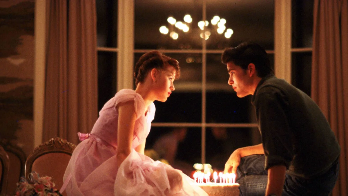 Molly Ringwald and Michael Schoeffling in 'Sixteen Candles'
