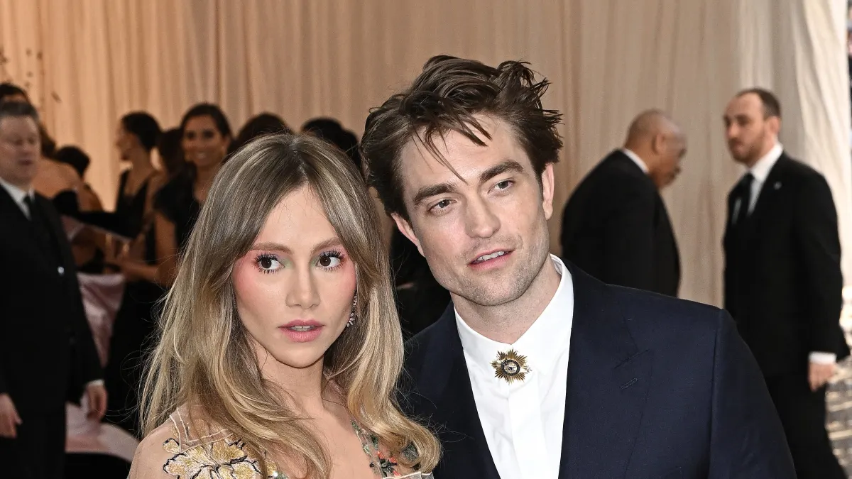 Suki Waterhouse and Robert Pattinson at the MET Gala 2023