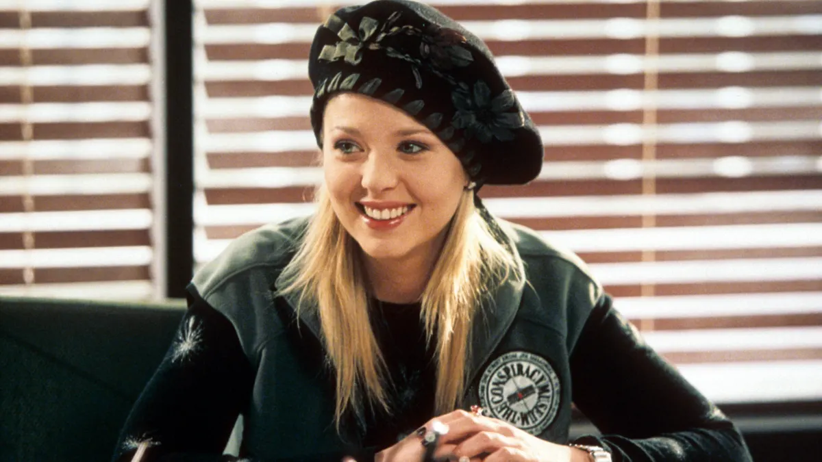Tara Reid in 'Dr. T and the Women'