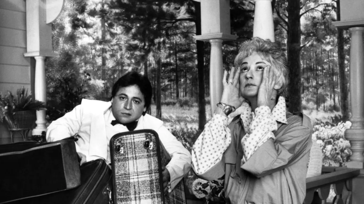 Tony RosatoTony Rosato and Bea Arthur in 'Amanda's'