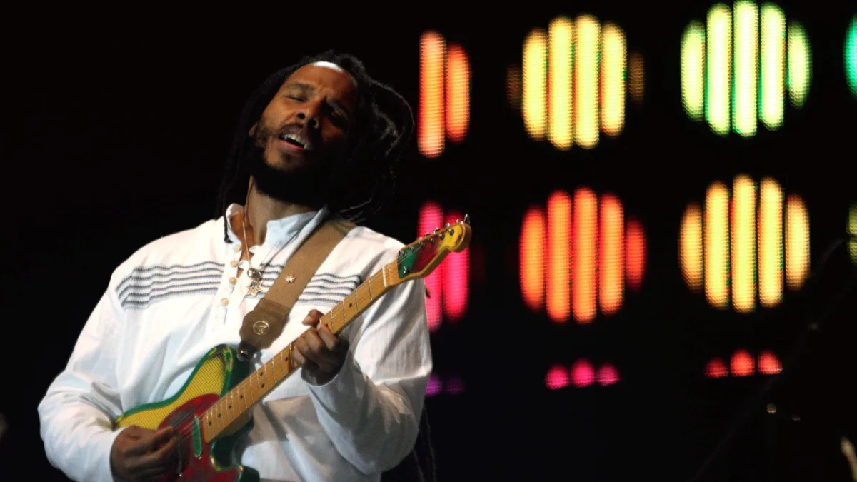 30321348. Papantla.- Ziggy Marley durante su presentación en el festival Cumbre Tajín 2013, el renacimiento del ser , en