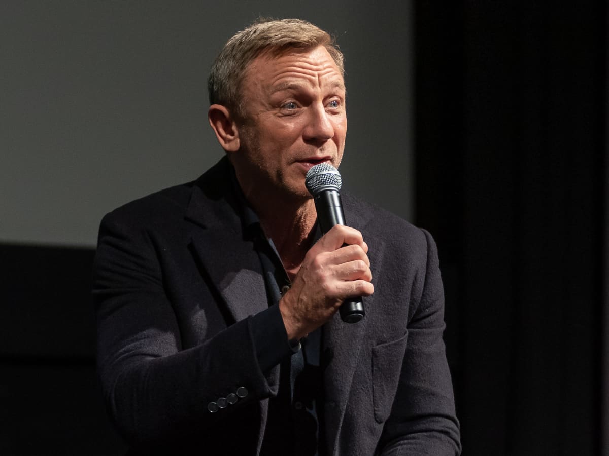 THE AMAZING MAURICE CINEMA TIMES