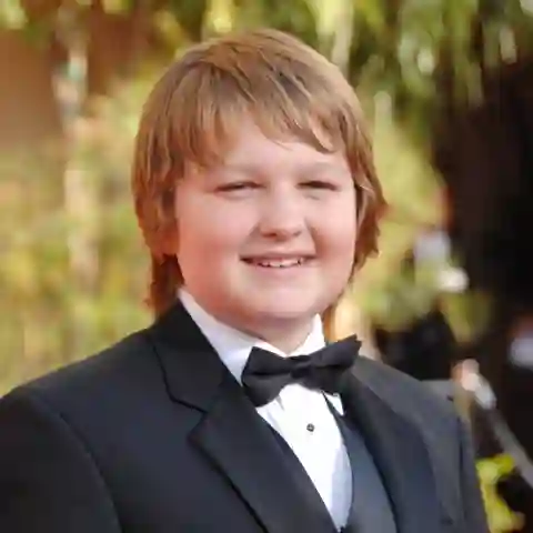 Richest Child Stars net worth wealthiest young actors today 2021 now Demi Lovato