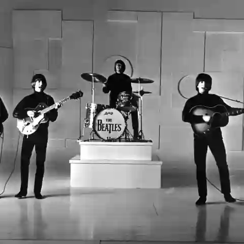 The Beatles Quiz 2020 2021 trivia facts albums movies Paul McCartney John Lennon Ringo Starr George Harrison