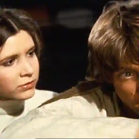 Carrie Fisher and Mark Hamill in A New Hope 1977