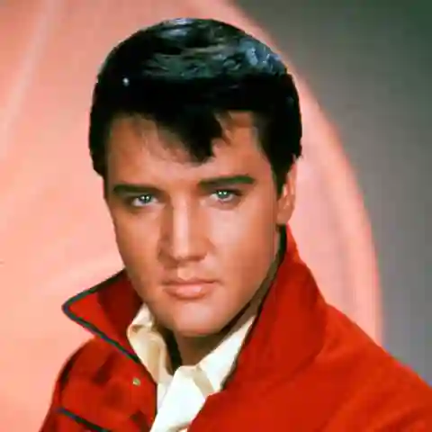 Singer Elvis Presley