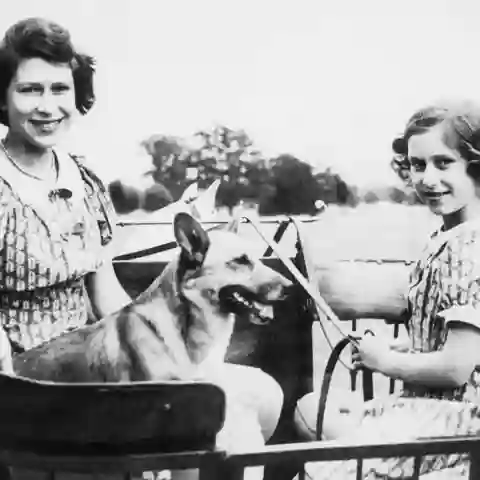 Queen Elizabeth and Princess Margaret in 1940.