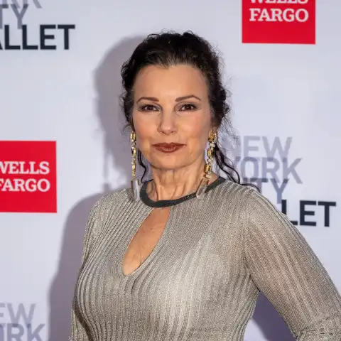 Fran Drescher stars in "The Doubters"