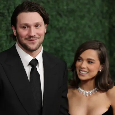 Josh Allen and Hailee Steinfeld