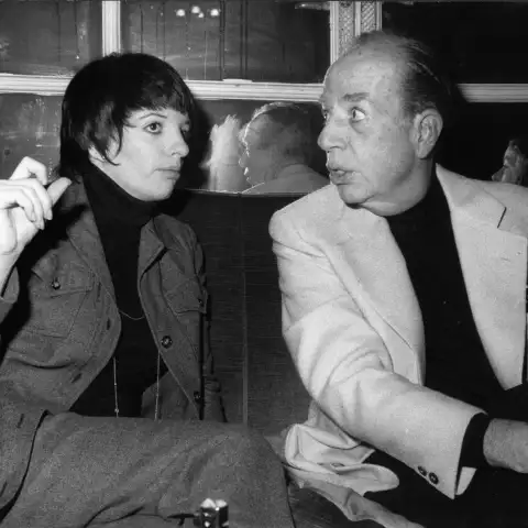 These Are The Most Famous Hollywood Clans: The Minnellis Judy Garland Liza Vincente families dynasties children parents sons daughters movies films TV shows series actors stars