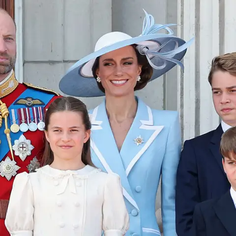 Prince William and Princess Kate with their children
