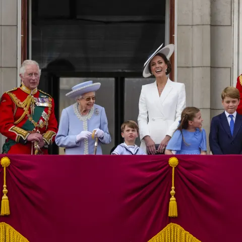The British royal family stand together on the balcony in London to mark the Queen's 70th jubilee in 2022