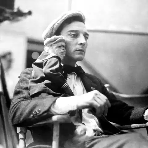 THE CAMERAMAN, Buster Keaton, on-set, 1928MSDCAME EC047 PUBLICATIONxINxGERxSUIxAUTxONLY Copyright: xx MSDCAME EC047