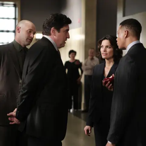 LAW AND ORDER: LOS ANGELES, (from left): Corey Stoll, Alfred Molina, Alana de la Garza, Terrence Howard, Benedict Canyon