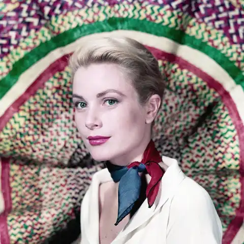 Grace Kelly's Style Tricks That Everyone Still Emulates Today