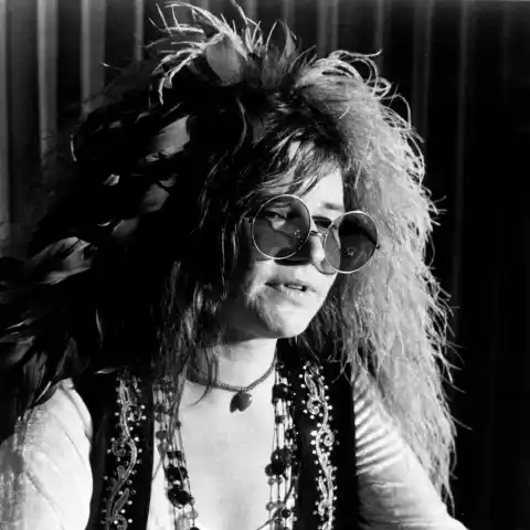 JANIS JOPLIN, 1960s, featured in the documentary, JANIS, released in 1975. Courtesy Everett Collection !ACHTUNG AUFNAHME