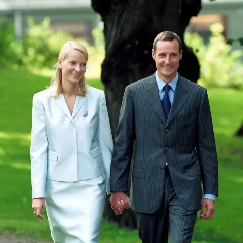 Mette-Marit and Haakon Announce Their Engagement