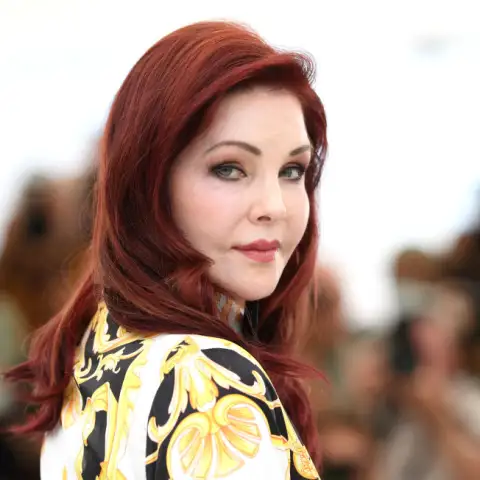 Priscilla Presley mourns the death of her daughter