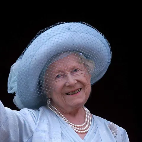 Queen Mum's Cause Of Death: This Is What Queen Elizabeth II's Mother Died From