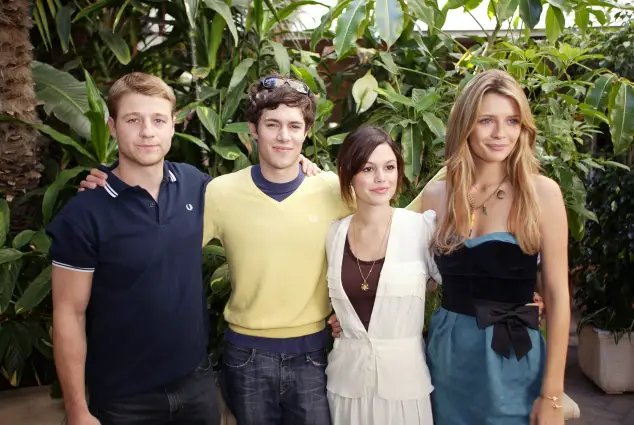 The Cast of OC 2005