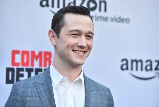 Joseph Gordon Levitt attends the premiere of Amazon's 
