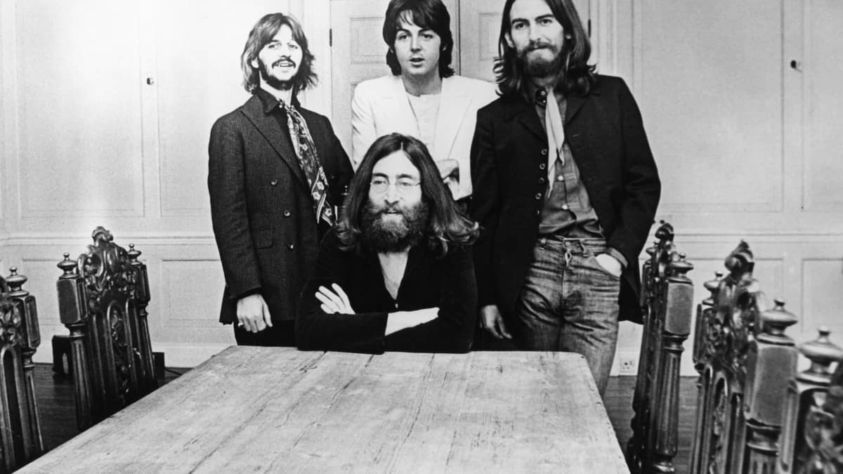 See Paul Mccartney S Touching John Lennon 80th Birthday Tribute