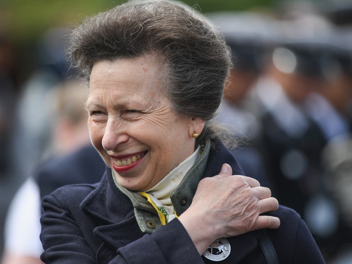 See Princess Anne S New Birthday Picture Sent To Fans In 2020