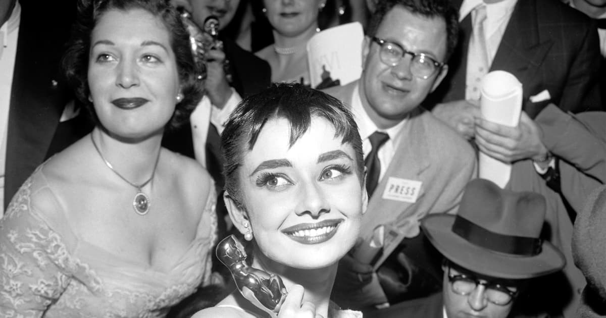 Causes Of Death Why Did Elvis Presley & Bruce Lee Die?