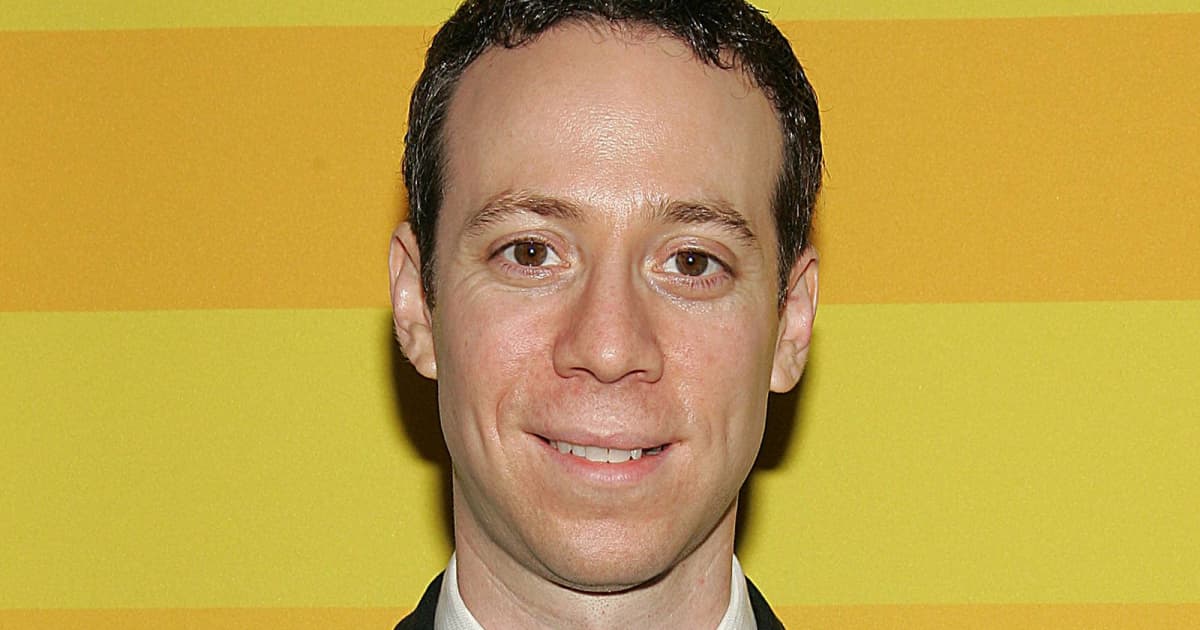 the-big-bang-theory-stuart-bloom-in-2020