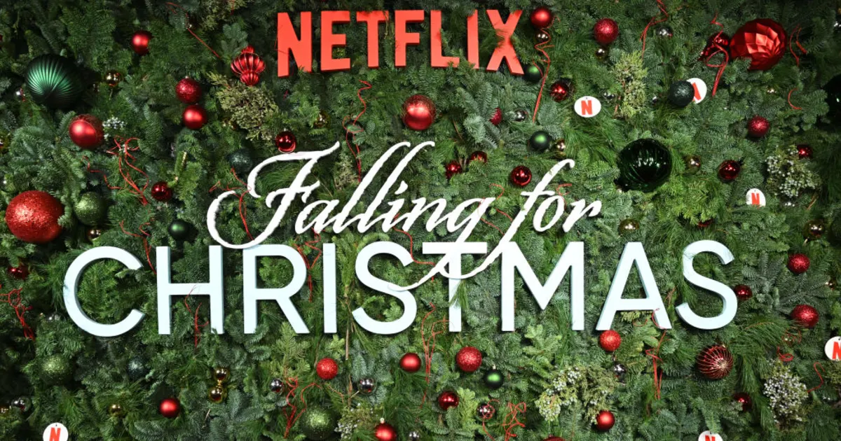 Netflix Christmas 2025 Images References :