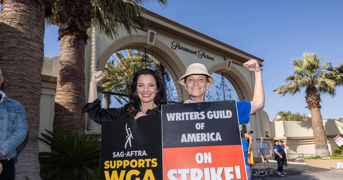 #39 The Nanny #39 Star Fran Drescher: Partying Instead Of Striking