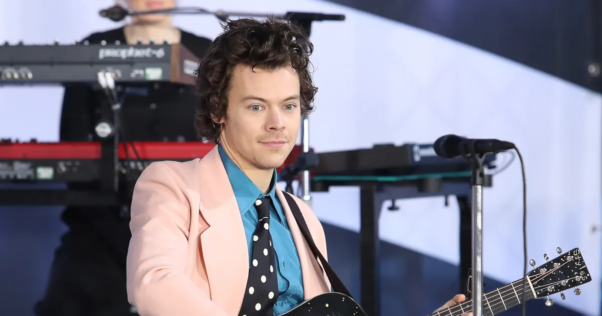 Harry Styles Covers Peter Gabriel 1980s Song Sledgehammer Listen
