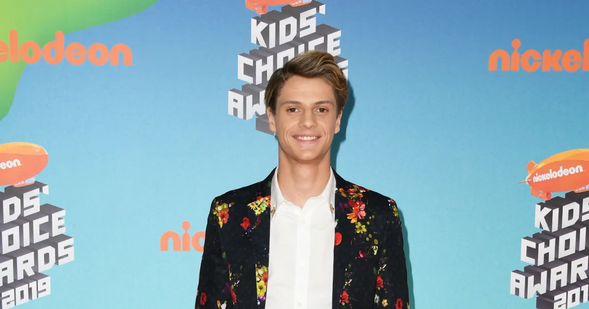 Henry Danger All About Jace Norman S Rise To Fame