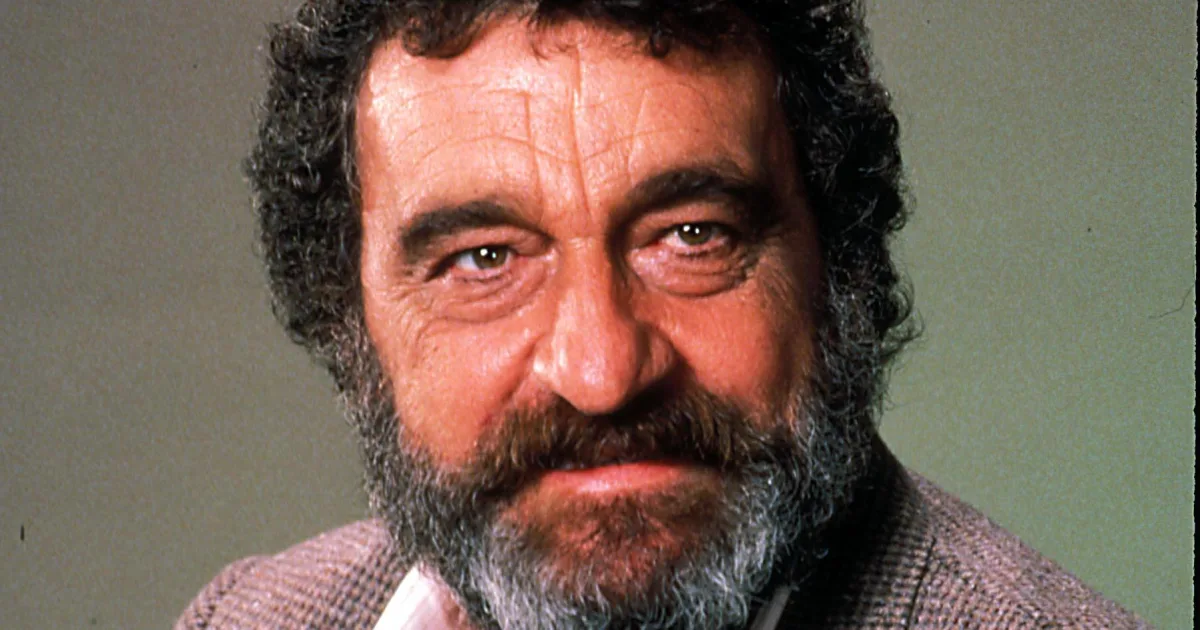 Little House on the Prairie: This TV Legend Played "Mr. Edwards"