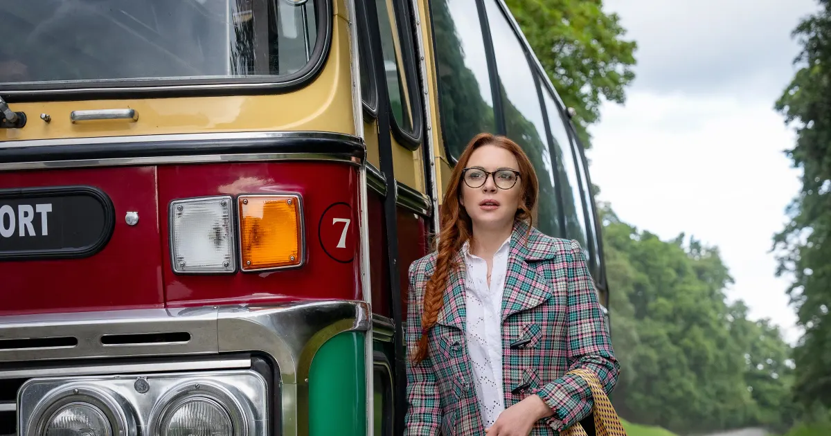 Unveiling The Secrets Of Lindsay Lohan’s Enchanting Face Shape