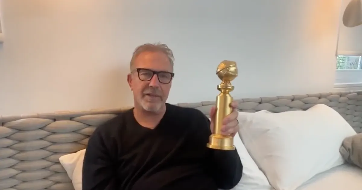 Kevin Costner Gives Emotional Golden Globes Speech In Bed!
